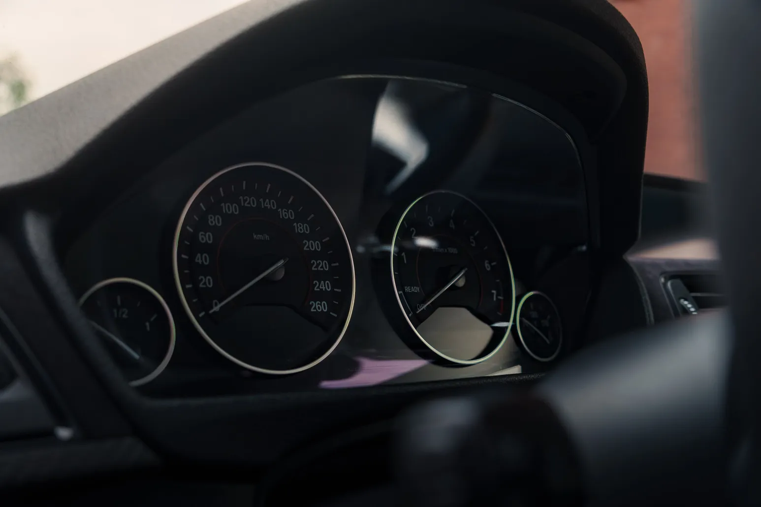 BMW F30 instrument cluster with dials